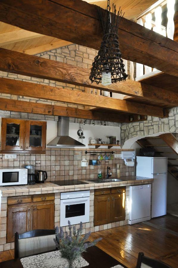 Rustic Apartment Mariva Ljubač Buitenkant foto
